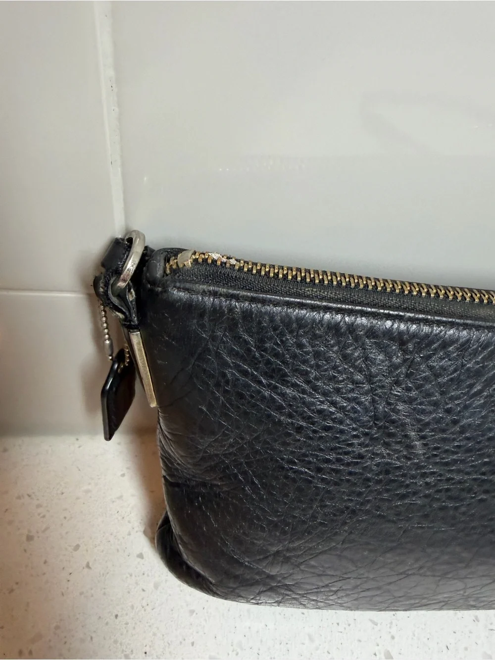 Coach Madison East/West Swingpack crossbody bag purse black pebbled leather